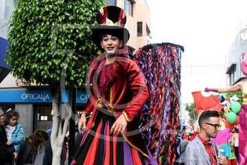 Papá Noel recibe el cariño de cientos de niños de Telde (Foto Antonio Alí y TA)